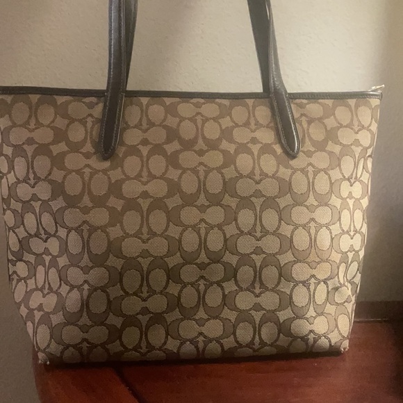 Coach Signature Tote Bag - Picture 6 of 14